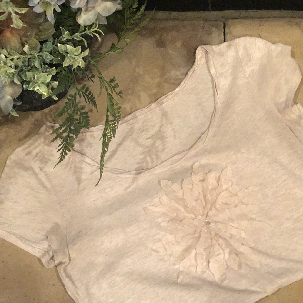 Ann Taylor LOFT Cap Sleeve Tee • Size XS - Picture 7 of 7